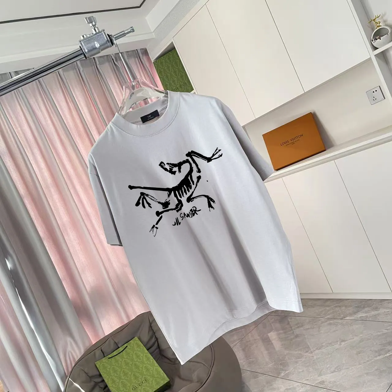 ARC'TERYX* 2025 New Arrival logo t g Same Style Size：S M L XL XXL ：Black White Pink Gray